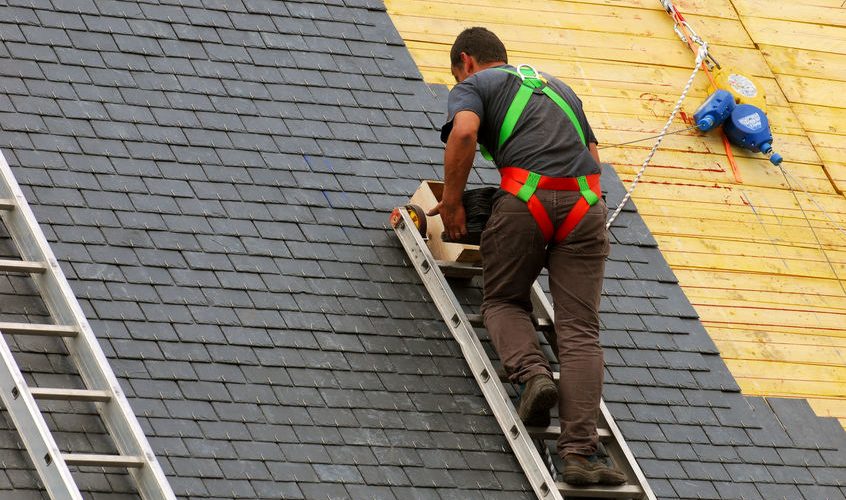 Avantages toiture bardeaux asphalte Laval